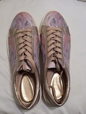 Steven by Steve Madden NEW Women’s Rose Gold Marble Low-Top Sneakers